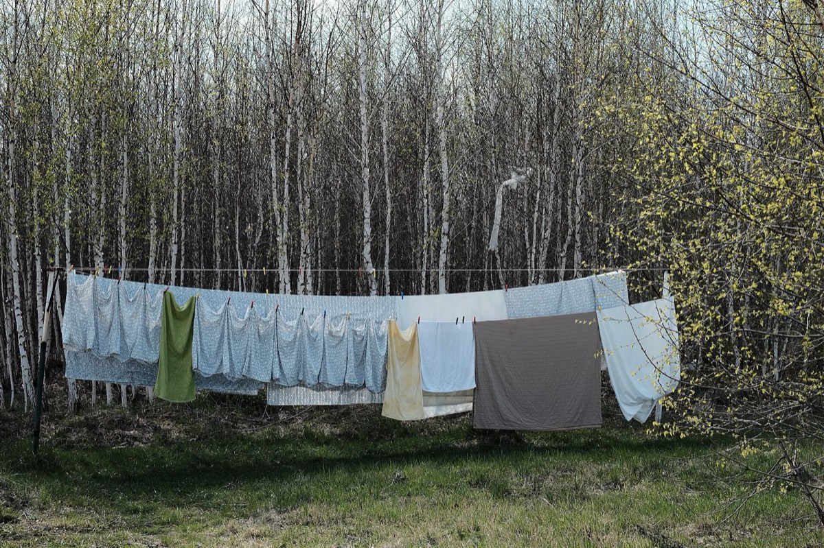 How Do You Store Bedding Between Seasons?